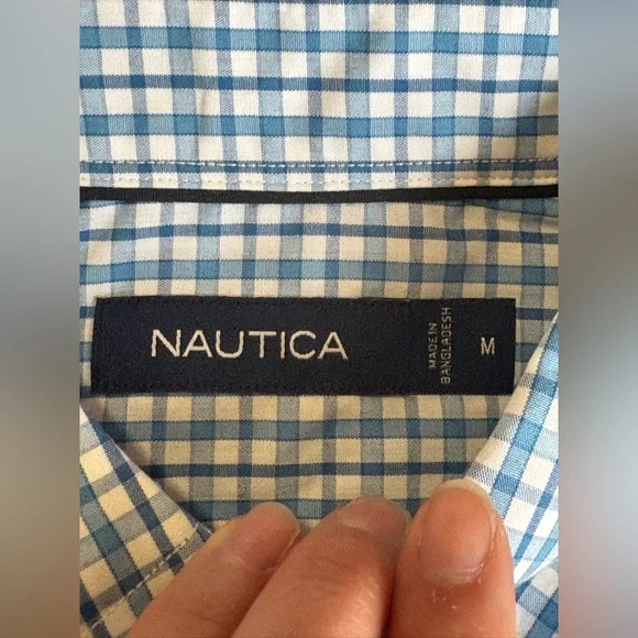 Nautica Men Gingham Shirts Medium Bundle of 2 one short sleeve, one long sleeve - Picture 6 of 9